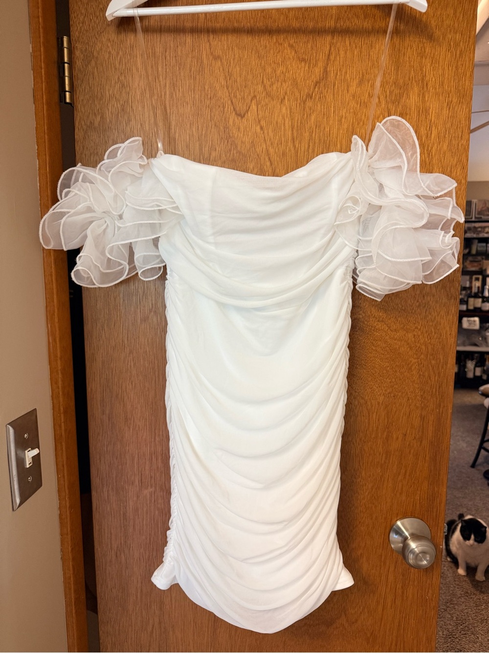 Selfie Leslie White Off-Shoulder Ruffled Mini Dress